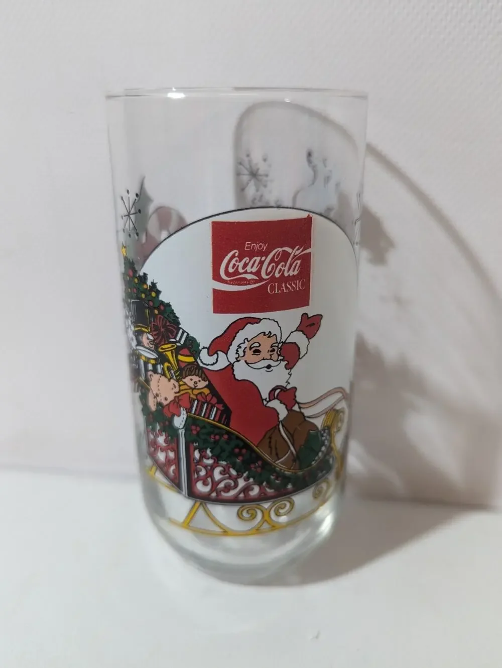 Coca-Cola Coke Christmas Santa, Sleigh and Reindeer Collector's Glass Vintage